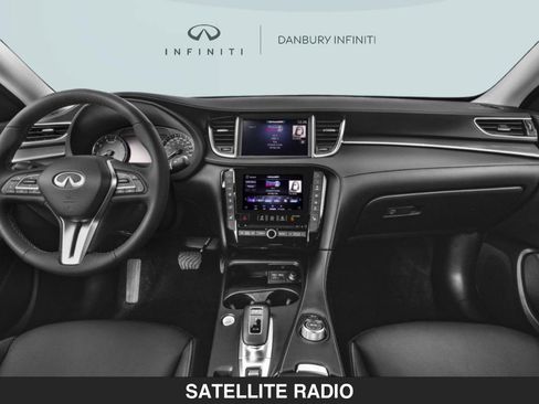 Used 2023 INFINITI QX50 Luxe AWD/4WD image 4