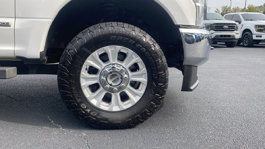 Used 2020 Ford F250 XLT w/ FX4 Off-Road Package AWD/4WD image 10