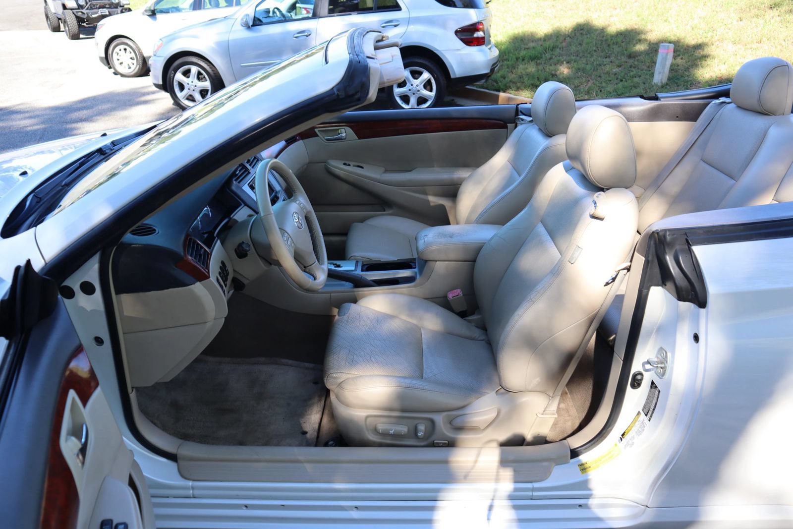 Used 2006 Toyota Solara SLE FWD image 10