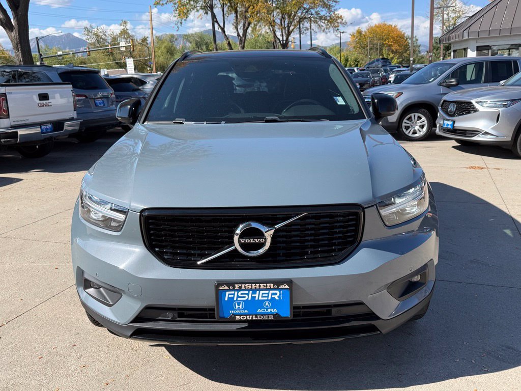 Used 2020 Volvo XC40 T5 R-Design w/ Protection Package Premier AWD/4WD image 9