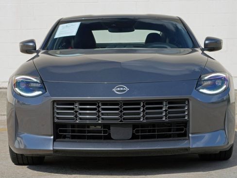 Used 2025 Nissan Z Performance w/ Floor Mat Package RWD image 7