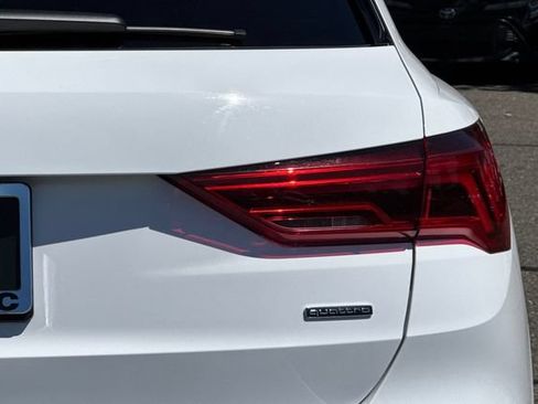 Used 2024 Audi Q3 2.0T Premium AWD/4WD image 50