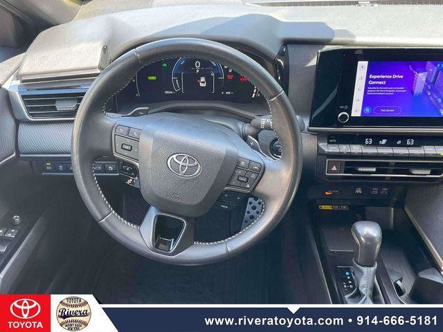 Certified 2025 Toyota Camry SE FWD image 13