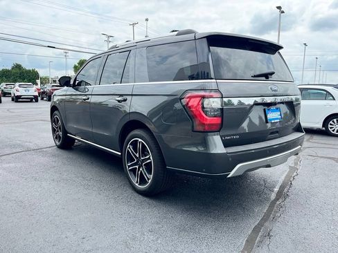 Used 2019 Ford Expedition Limited w/ Special Edition Package AWD/4WD image 5