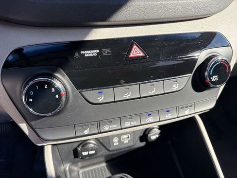 Used 2018 Hyundai Tucson SEL w/ Cargo Package image 19