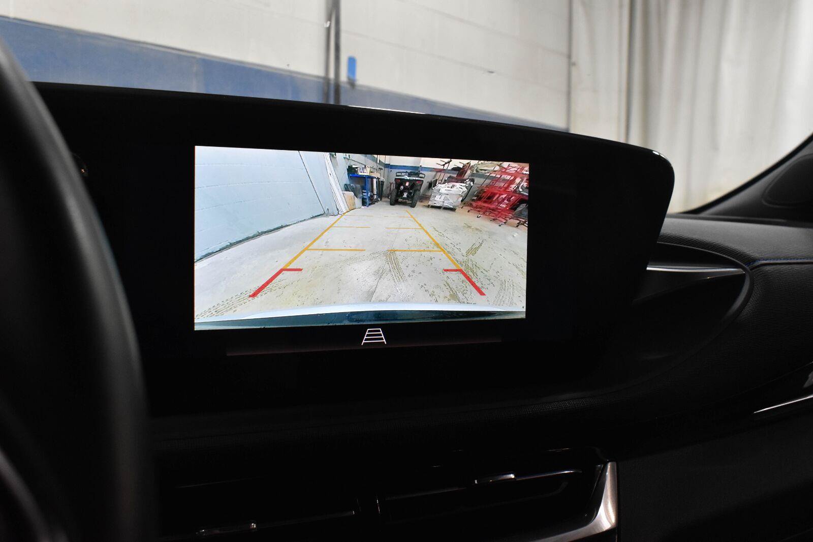 Used 2024 Buick Envista Sport Touring FWD image 16