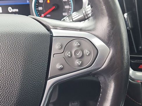 Used 2020 Chevrolet Traverse RS image 29
