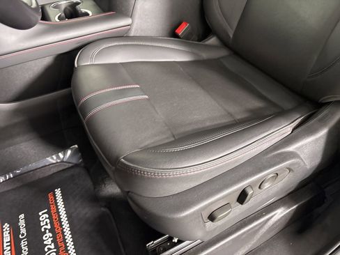 Used 2023 Chevrolet Tahoe RST image 11