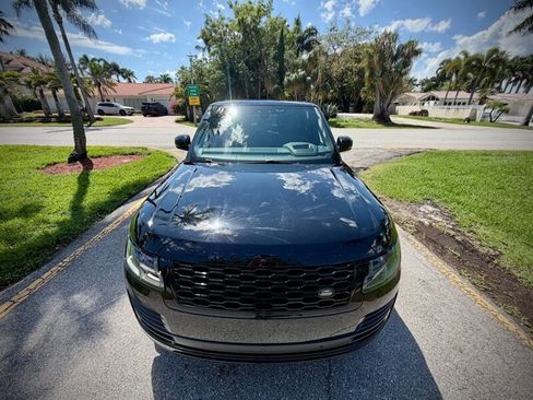 Used 2019 Land Rover Range Rover Supercharged image 17
