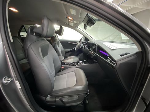 Used 2023 Kia Niro EX FWD image 29