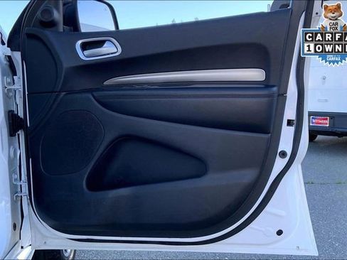 Used 2020 Dodge Durango SXT image 23