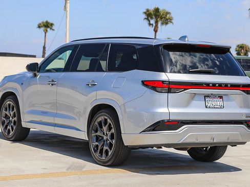Certified 2025 Lexus TX 500h AWD w/ Technology Package image 5