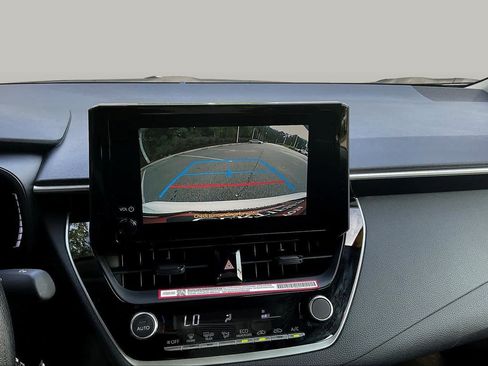 Used 2026 Toyota Corolla LE FWD image 26