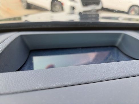 Used 2025 Genesis GV80 3.5T Prestige image 11