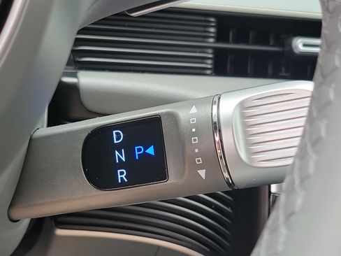 Certified 2024 Hyundai Ioniq 5 Limited RWD image 12