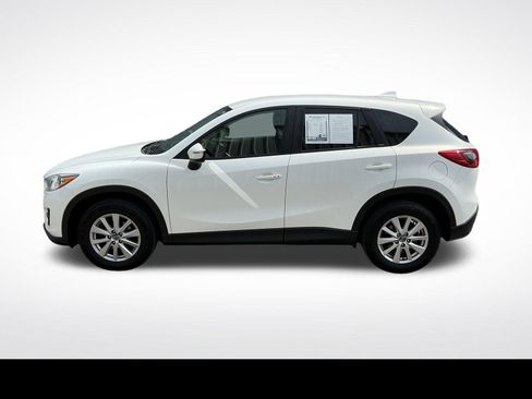 Used 2016 MAZDA CX-5 Touring FWD image 2