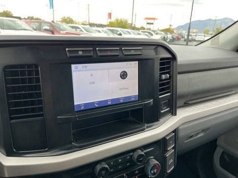 Used 2024 Ford F250 XLT image 27