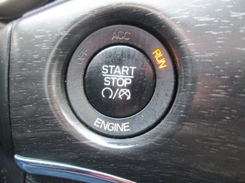 Used 2015 Jeep Grand Cherokee Limited w/ Trailer Tow Group IV image 23