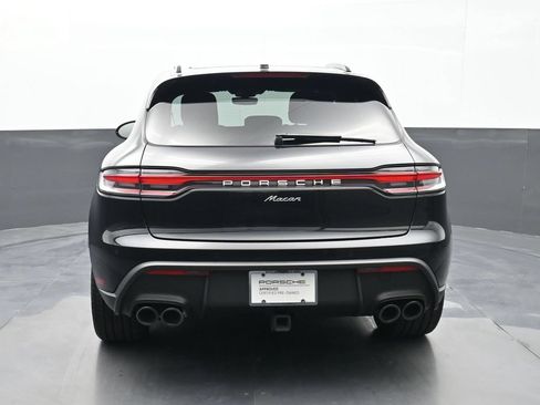 Certified 2025 Porsche Macan AWD/4WD image 22