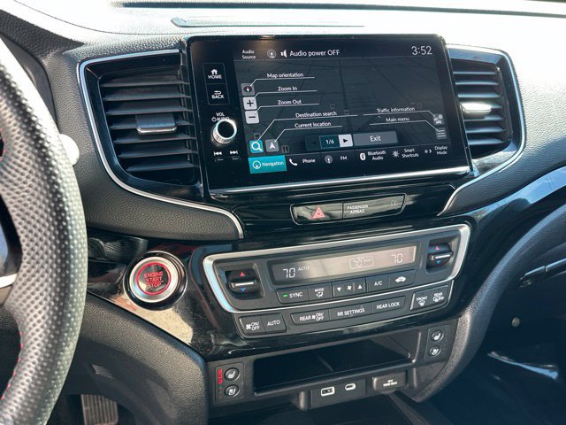 Used 2025 Honda Ridgeline Black Edition image 7