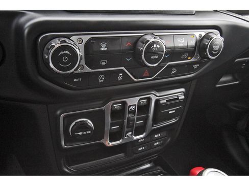 Used 2019 Jeep Wrangler Unlimited Sport S AWD/4WD image 26