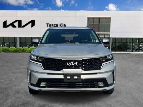 Used 2023 Kia Sorento EX AWD/4WD image 2