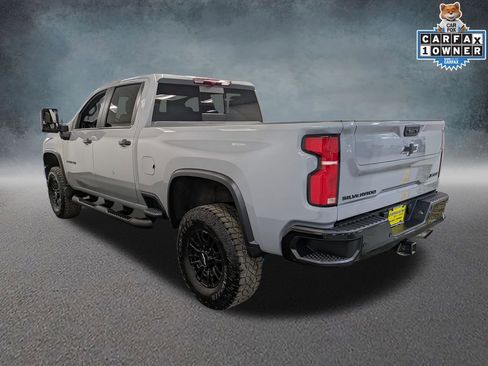 Used 2025 Chevrolet Silverado 2500 ZR2 w/ LPO, Dark Essentials Package AWD/4WD image 6