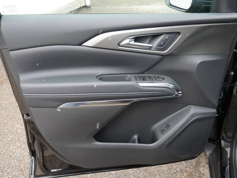 New 2026 Chevrolet Traverse LT image 32