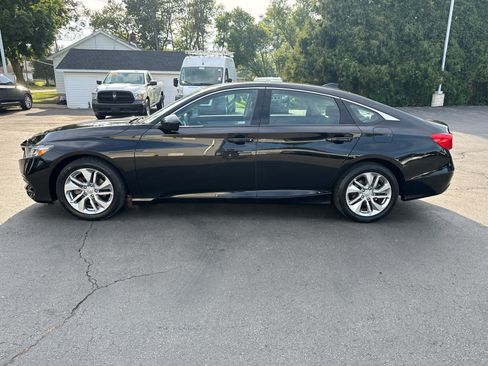 Used 2018 Honda Accord LX image 6