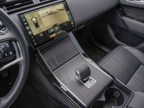 Used 2024 Land Rover Range Rover Velar Dynamic SE image 15