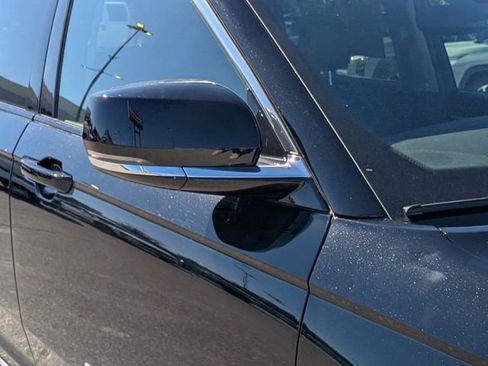 Used 2022 Jeep Grand Cherokee Limited 4xe image 12