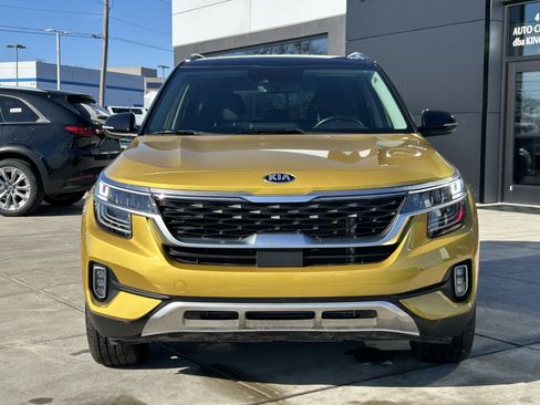 Used 2021 Kia Seltos SX image 2