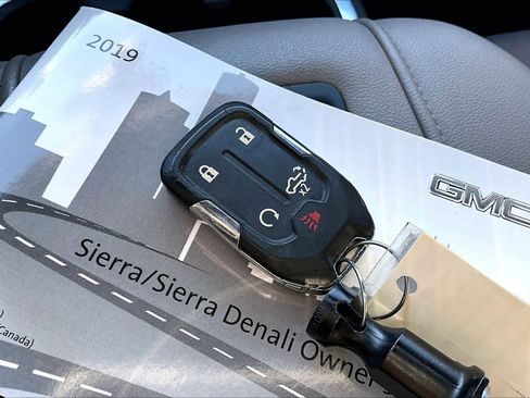 Used 2019 GMC Sierra 1500 SLT w/ SLT Premium Package image 14