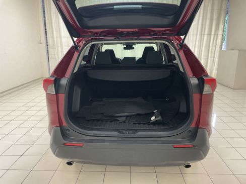 Used 2020 Toyota RAV4 LE w/ All Weather Liner Package AWD/4WD image 19