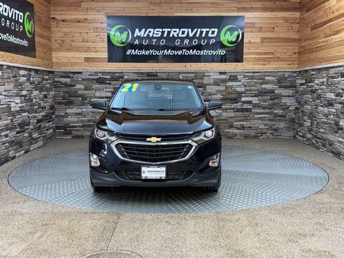 Used 2021 Chevrolet Equinox LS image 3