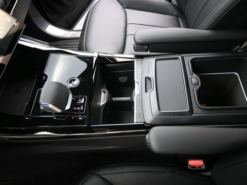New 2026 Land Rover Range Rover Sport Dynamic SE AWD/4WD image 26