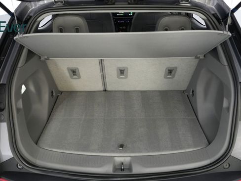 Used 2022 Chevrolet Bolt EUV Premier w/ Sun & Sound Package image 8