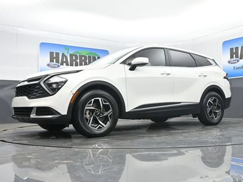 Used 2023 Kia Sportage LX FWD image 19