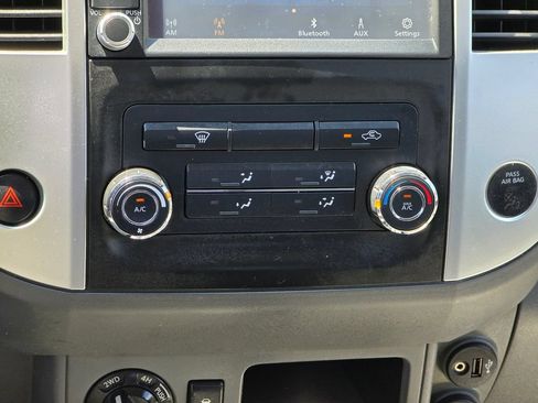 Used 2021 Nissan Frontier SV AWD/4WD image 18