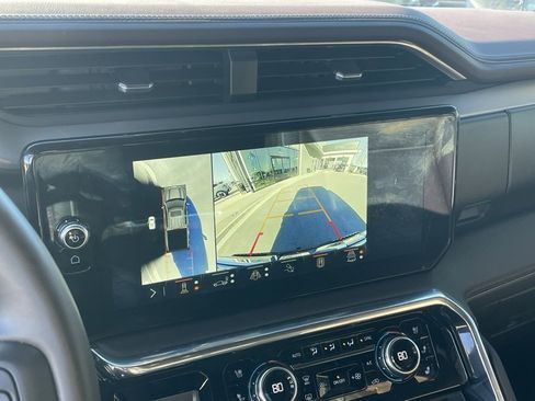 Used 2024 GMC Sierra 1500 Denali w/ Technology Package image 16