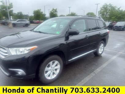 Used 2012 Toyota Highlander SE w/ Tow Pkg