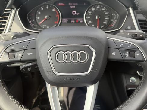 Used 2024 Audi Q5 2.0T Premium AWD/4WD image 23
