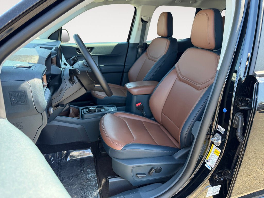 Used 2024 Ford Maverick Lariat AWD/4WD image 7