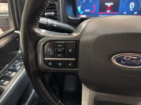 Used 2024 Ford F250 Lariat image 19