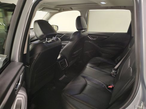 Used 2024 Subaru Forester Touring w/ Pop Package 2 image 11