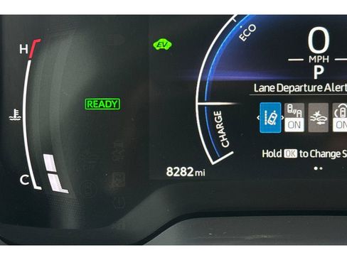 Certified 2025 Toyota Corolla Hybrid Sedan image 28