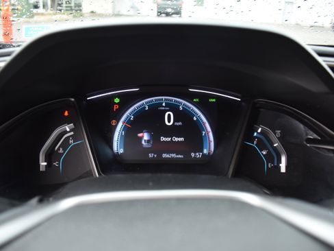 Certified 2021 Honda Civic EX image 17