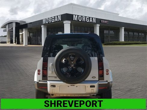 Used 2023 Land Rover Defender 110 SE image 6