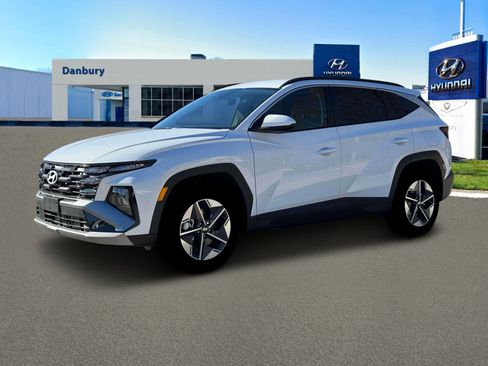 New 2026 Hyundai Tucson SEL image 2