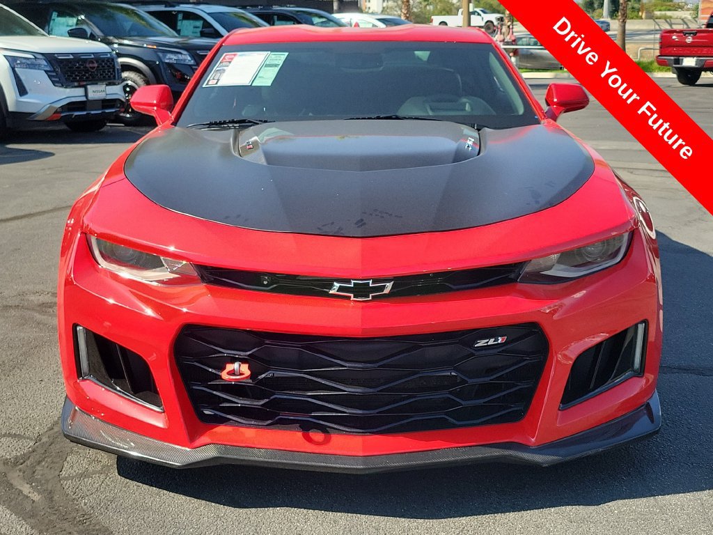 Used 2017 Chevrolet Camaro ZL1 RWD image 33